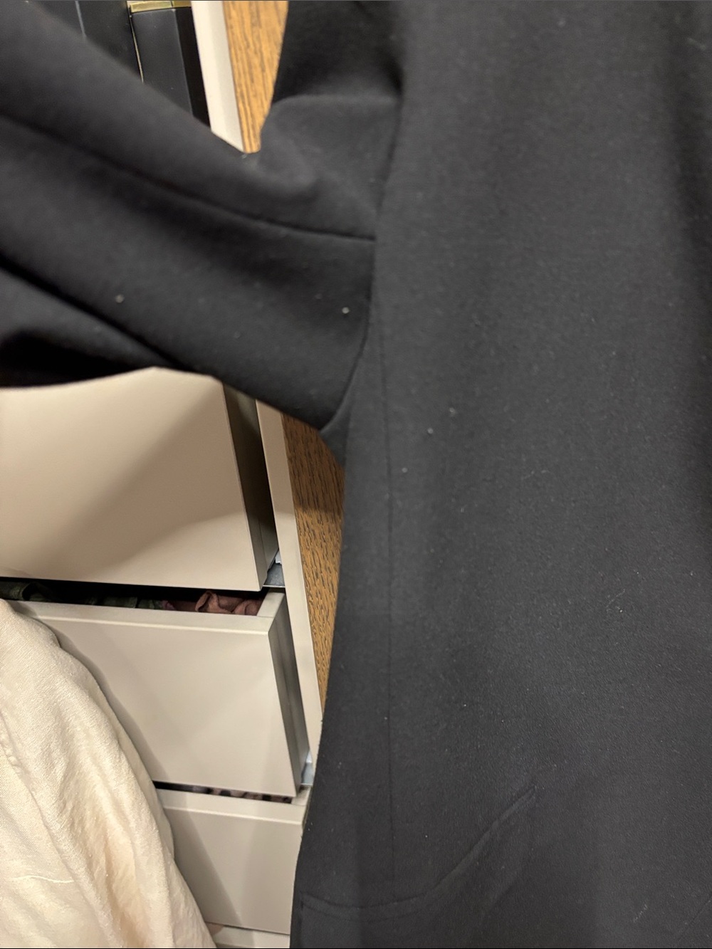 Nordstrom Black Single-Button Women's Blazer with Notch Lapel - Picture 4 of 9
